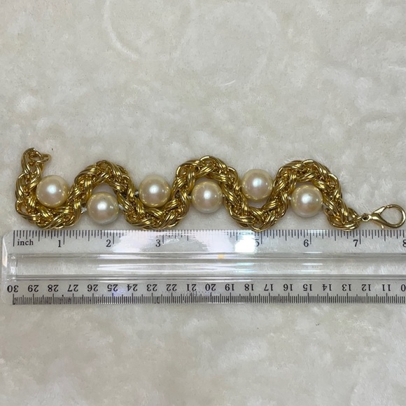 🎉Vintage Chucky Art Deco Pearl Bracelet - Picture 2 of 2